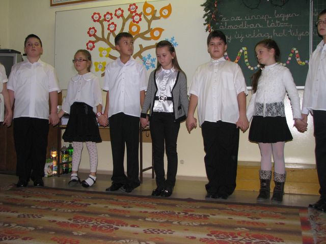 gal/Karacsony 3.a/img_4120.jpg